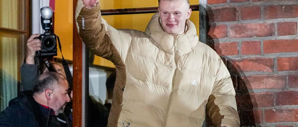 Norwegens Fußballstar Erling Haaland beim Empfang.