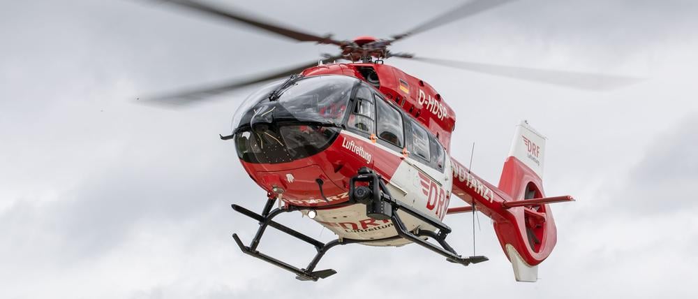 Ein 59-Jähriger wurde lebensgefährlich verletzt. (Symbolbild)