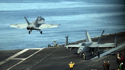 Die USS Gerald R. Ford bei einer Übung in der Nordsee.