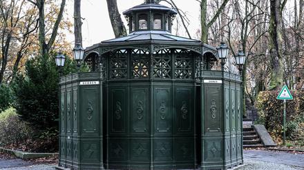 Früher waren die Cafés Achtecks nur für Männer, heute gibt es auch Klos für Frauen.