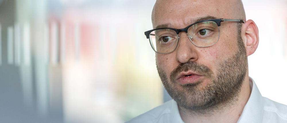 Innenminister René Wilke ist nun Parteimitglied der SPD. (Archivbild)