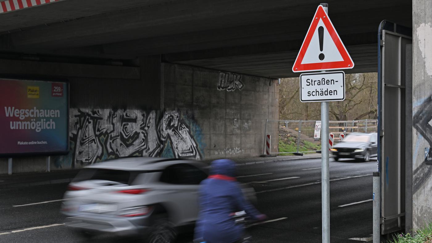 Horstweg-wird-erneut-komplett-gesperrt-Bauarbeiten-an-Potsdamer-Nuthestra-e-dauern-drei-Monate-l-nger