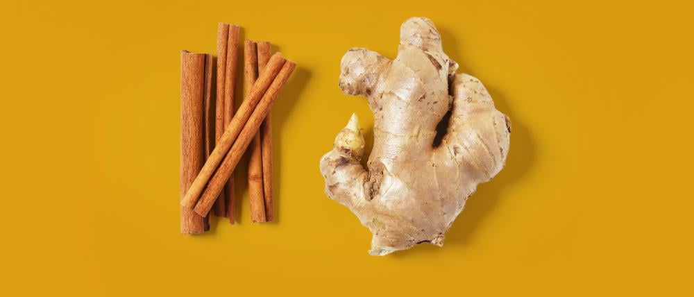 Im Netz klingt es nach einer Wunderformel: etwas Ingwer, etwas Zimt, und schon purzelt das Bauchfett. Studien zeigen Effekte, aber nur kleine.