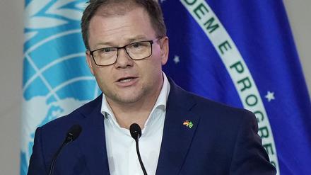 Umweltminister Carsten Schneider sagte, es gehe darum, sich von fossilen Energieträgern „zu befreien“.