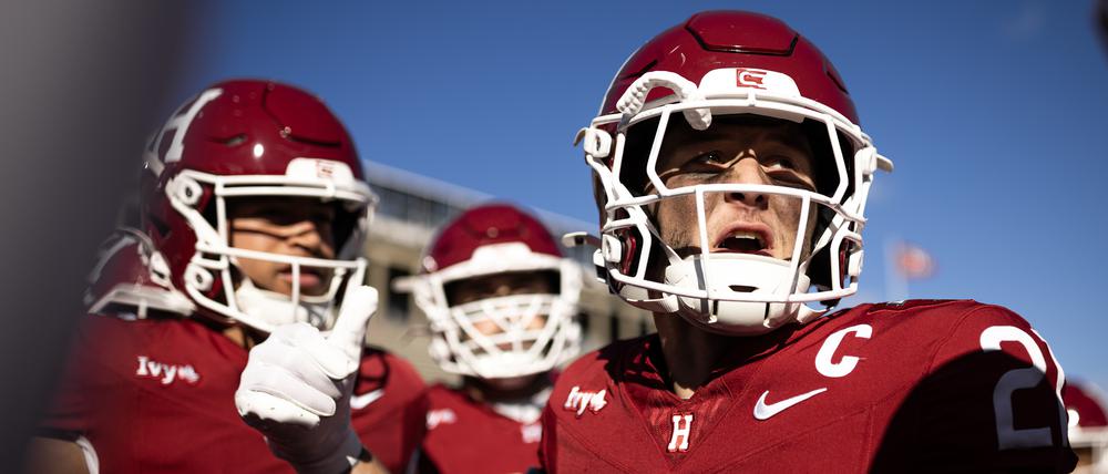 Football-Spiel der Harvard University gegen die University of Pennsylvania am 15.11.2025