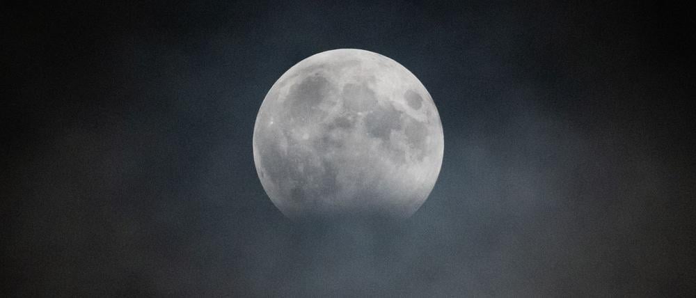 Die Bundesregierung will binnen fünf Jahren 35 Milliarden Euro für Weltraumprojekte und eine Sicherheitsarchitektur im All bereitstellen. (Symbolbild) 