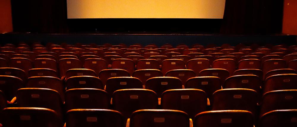 Ein Unbekannter brach in die Neuen Kammerspiele in Kleinmachnow ein.