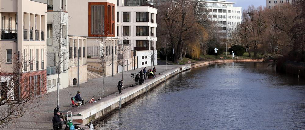 Angler an der Alten Fahrt erwarten ab dem 1. Januar 2026 schärfere Regulierungen.