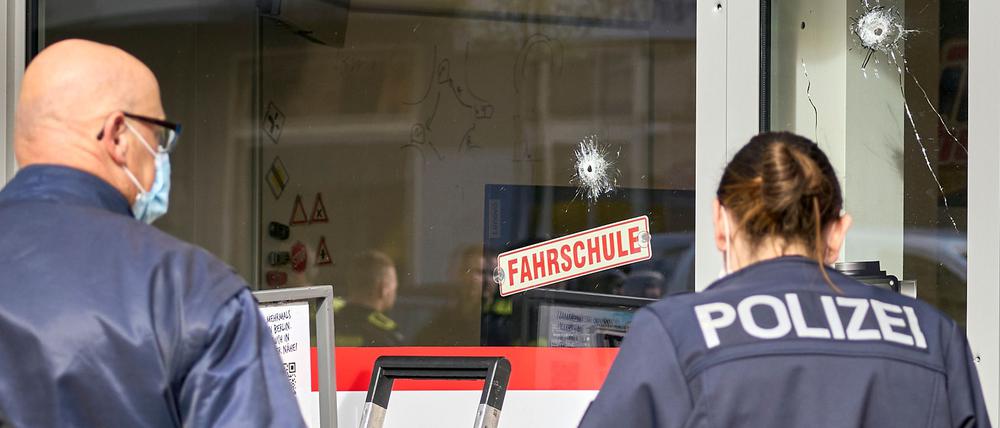 Es ist bereits der dritte Angriff auf eine Fahrschule innerhalb weniger Wochen. Zuvor war zweimal ein Betrieb in Reinickendorf Ziel der Täter. (Archivbild)