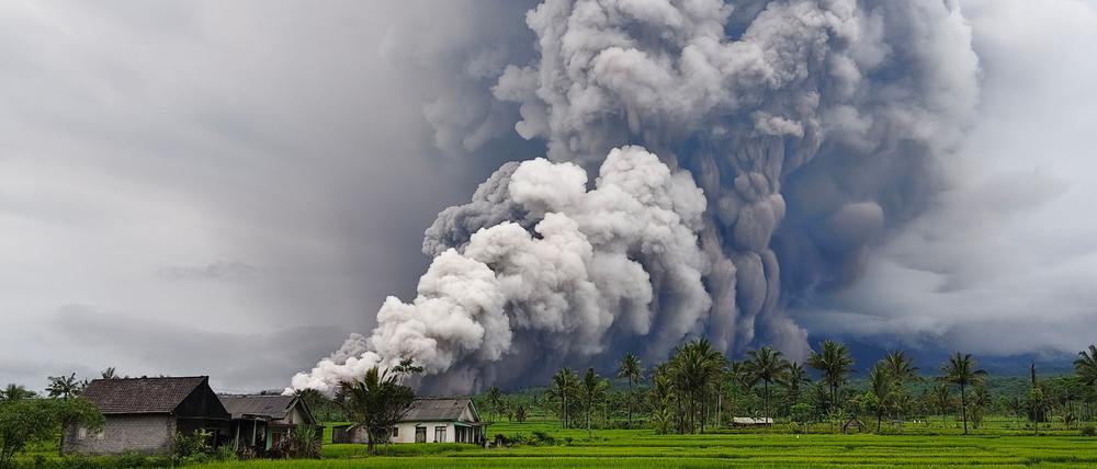 Die Aschesäule war zwei Kilometer hoch.