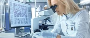 Kaum ein Land verfügt über so gute Voraussetzungen für Spitzenforschung wie Deutschland. Dennoch ist die Anzahl klinischer Studien hierzulande in den letzten Jahren gesunken. // Weiterer Text über ots und www.presseportal.de/nr/13016 / Die Verwendung dieses Bildes für redaktionelle Zwecke ist unter Beachtung aller mitgeteilten Nutzungsbedingungen zulässig und dann auch honorarfrei. Veröffentlichung ausschließlich mit Bildrechte-Hinweis.