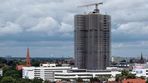 1.8.2025: Berlin: Schloßstraße: Steglitzer Kreisel: Überlin *** 1 8 2025 Berlin Schloßstraße Steglitzer Kreisel Überlin