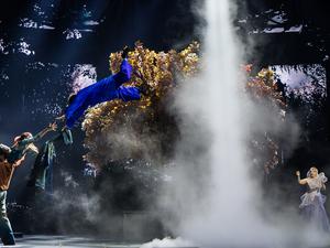 Tornado auf der Bühne. „Alizé“, die Show des Cirque du Soleil im Theater am Potsdamer Platz