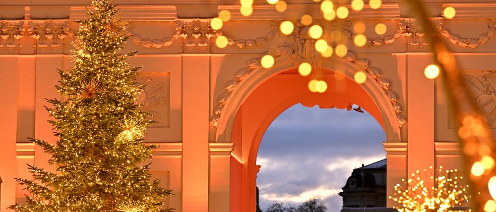 Der Weihnachtsmarkt wird am Montag eröffnet. 