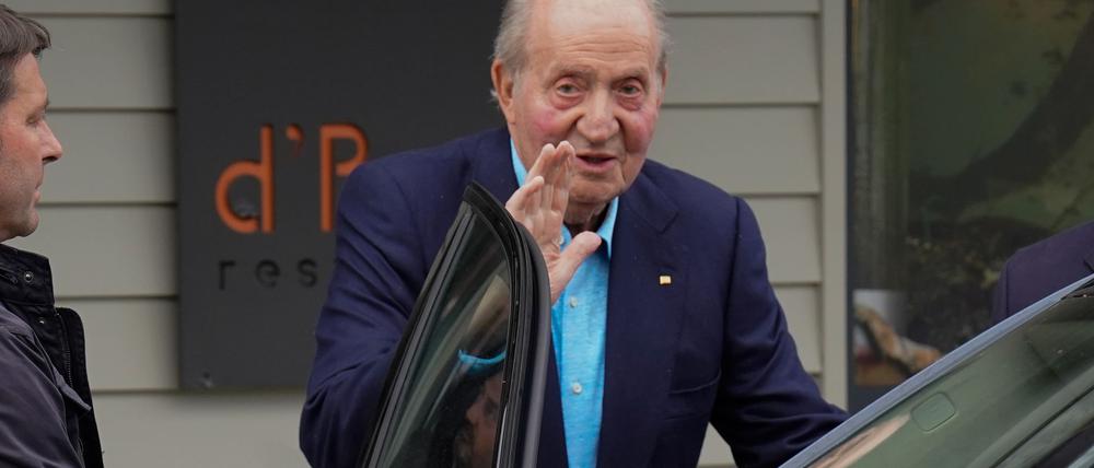 Bei den Feiern zum 50. Jahrestag seiner Thronbesteigung wird Juan Carlos in Spanien nur Zaungast sein. (Archivfoto)