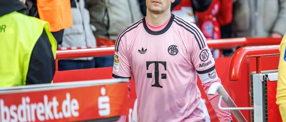 Ist Manuel Neuer beim Heimspiel gegen Freiburg fit?