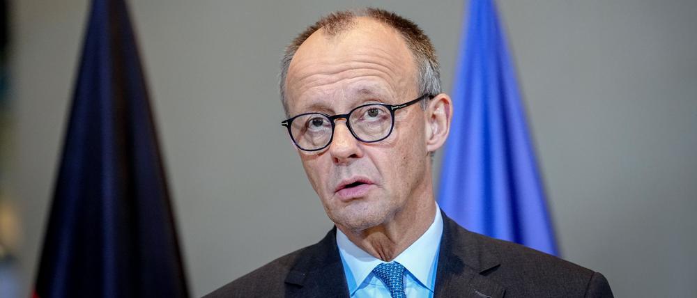 Bundeskanzler Friedrich Merz (CDU) gibt im Bundeskanzleramt eine Pressekonferenz.