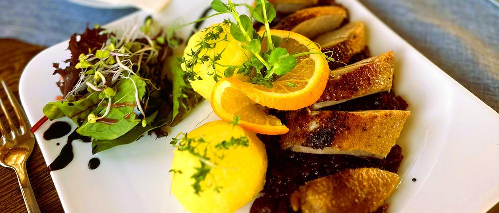 Winterzeit ist Gänsezeit, hier bei Felix am Hinzenberg in Potsdam.