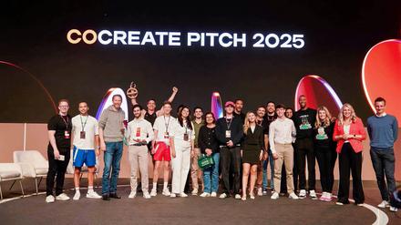 Die Gewinner des CoCreate Europe Pitches // Weiterer Text über ots und www.presseportal.de/nr/164990 / Die Verwendung dieses Bildes für redaktionelle Zwecke ist unter Beachtung aller mitgeteilten Nutzungsbedingungen zulässig und dann auch honorarfrei. Veröffentlichung ausschließlich mit Bildrechte-Hinweis.