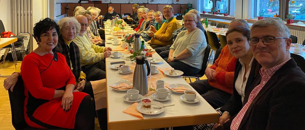 Eröffnung eines Einsamkeits-Stammtisches in Reinickendorf
Foto: Saskia Kabelitz/Tsp