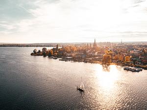 Perfekt für einen herbstlichen Spaziergang: die Altstadtinsel von Werder an der Havel