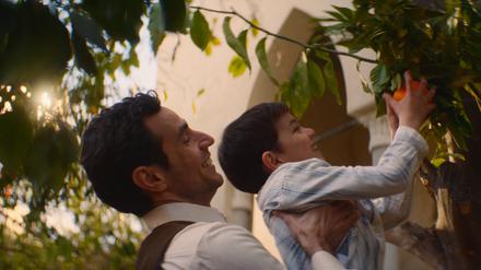 Sharif (Adam Bakri) bringt seinem Sohn die Schönheit seines Landes nahe.