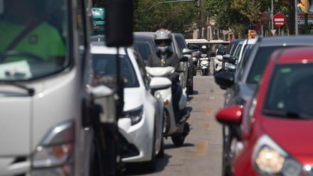 Im Zentrum Palmas gibt es seit Jahresbeginn eine Umweltzone, in die Urlauberautos mit ausländischem Kennzeichen - auch wenn sie schadstoffarm oder sogar elektrisch sind - nicht einfahren dürfen. (Archivbild) 