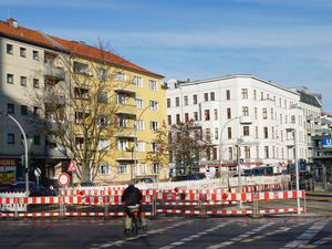 Die Dauerbaustelle am U-Bahnhof Augsburger Straße in Berlin-Wilmersdorf.