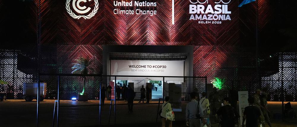 Die Klimakonferenz läuft bereits seit zwei Wochen - und trotzdem brauchen die Verhandelnden noch mehr Zeit. 