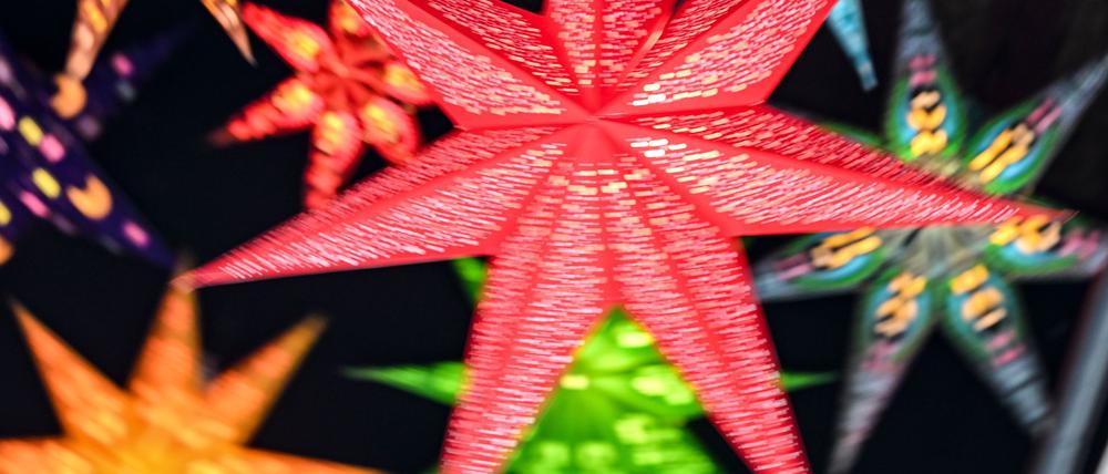 Nach dem Totensonntag läuten die Kirchen die Adventszeit ein. (Symbolbild)