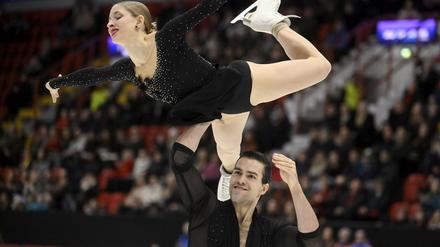 Minerva Hase (oben) und Nikita Volodin haben den Grand Prix in Finnland für sich entschieden.