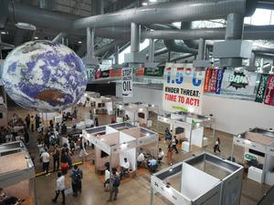 Protest von Aktivisten während des COP30-Klimagipfels im brasilianischen Bélem.