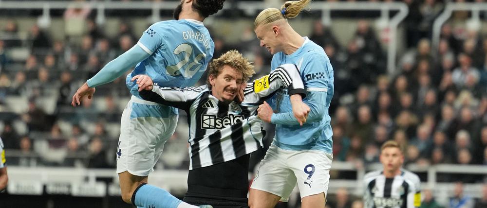 Nick Woltemade spielte eine gute Partie, blieb beim 2:1-Sieg seiner Mannschaft gegen Manchester City aber ohne Tor.