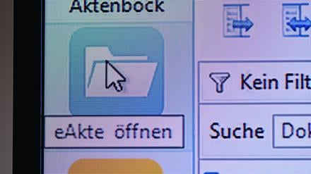 Eigentlich sollte die E-Akte bis Ende 2025 in allen Ländern eingeführt werden. Daran wurde seit rund zehn Jahren gearbeitet. (Symbolbild) 