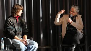 Mirjam Herrmann (Klimaaktivistin, die im Barberini Monet mit Kartoffelbrei beschmierte), Ulrike Poppe (DDR-Bürgerrechtlerin) und Simon Teune (Protestforscher).