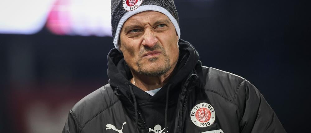 St.-Pauli-Trainer Alexander Blessin.