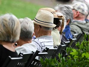 Ältere Menschen (Symbolbild)