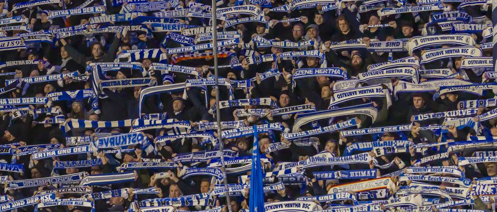 Hertha Base ist ein Podcast von Fans für Fans.