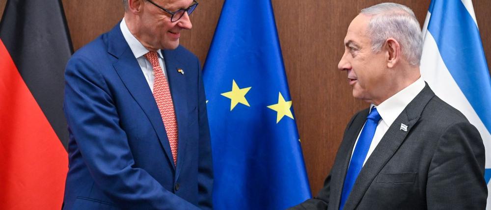 Es ist die erste Reise von Friedrich Merz als Bundeskanzler nach Israel (Archivbild).