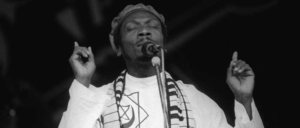 Jimmy Cliff, 1944 geboren, beim Reggae-Sunsplash-Festival im Jahr 1987 auf der Freilichtbühne Loreley. Nun ist der Musiker gestorben. 