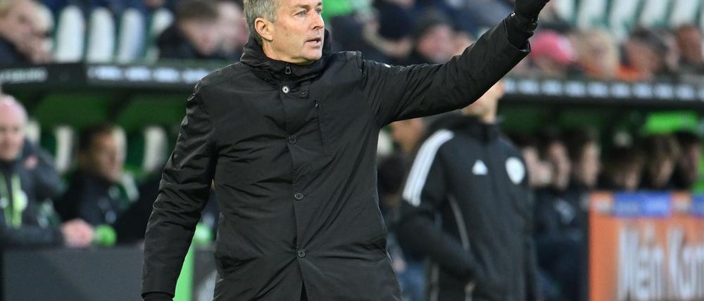 Trainer Kasper Hjulmand und seine Mannschaft reisten mit Verspätung nach Manchester. 