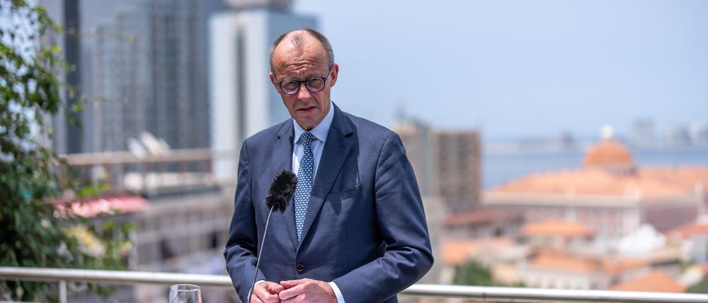 Bundeskanzler Friedrich Merz bremst Hoffnungen auf einen allzu schnellen Durchbruch bei den Ukraine-Verhandlungen.