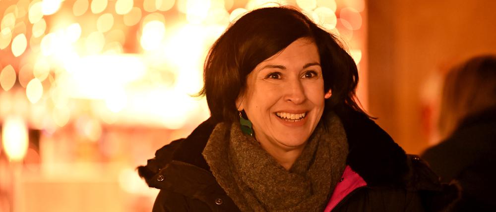 Noosha Aubel (parteilos) auf dem Potsdamer Weihnachtsmarkt.