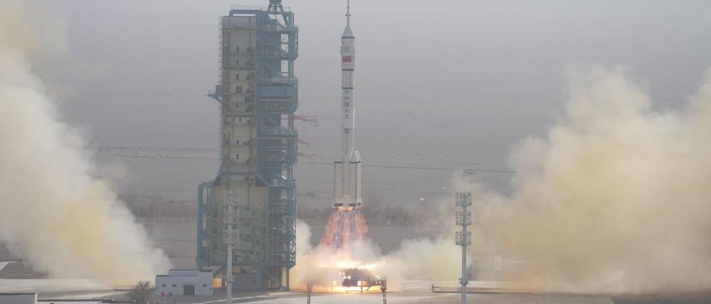 China hat früher als geplant die „Shenzhou 22“ ins All geschickt. 