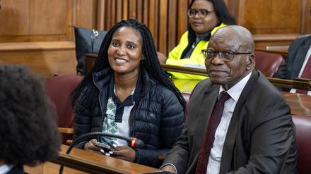 Jacob Zuma (R) und seine Tochter, Duduzile Zuma.