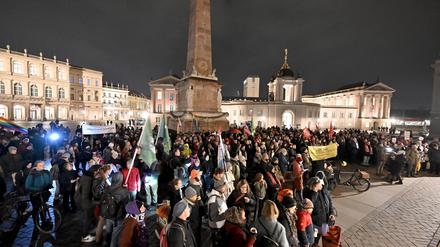 Die Kundgebung fand auf dem Alten Markt statt.
