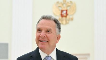U.S. President Donald Trump’s envoy Steve Witkoff reacts during a meeting with Russian President Vladimir Putin in Moscow, Russia, April 25, 2025. Sputnik/Kristina Kormilitsyna/Pool via REUTERS ATTENTION EDITORS - THIS IMAGE WAS PROVIDED BY A THIRD PARTY./File Photo