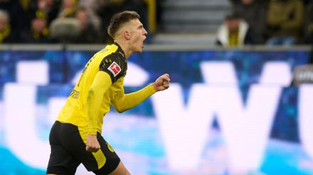 Die Vertragsgespräche des BVB mit Nico Schlotterbeck sorgen für Gesprächsstoff 