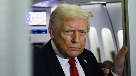 Donald Trump an Bord der Air Force One. 