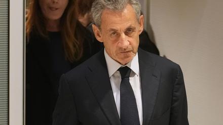 Frankreichs Ex-Präsident Sarkozy muss eine weitere Haftstrafe verbüßen. (Archivbild)